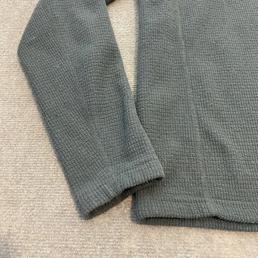North Face Sweater Mens Small Waffle‎ Top Gray Pullover Outdoor Logo Hiking Hunt